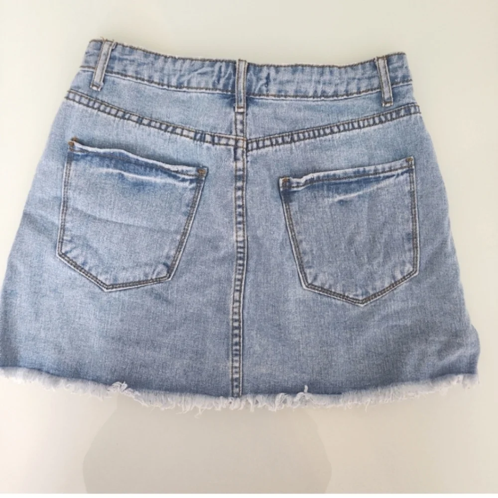 FOREVER 21 Denim Blue Women's Skirt